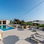 Villa Madora With Private Pool And Bbq