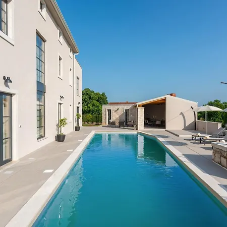 فيلة Madora With Private Pool And Bbq *